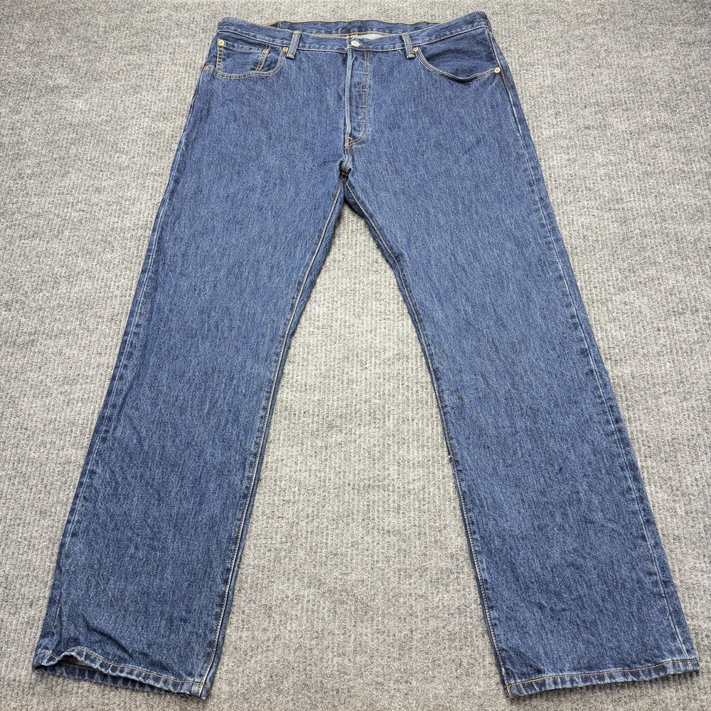 Levis 501 Jeans Mens 40x32 Blue Medium Wash Denim Button Fly Straight Leg Pants